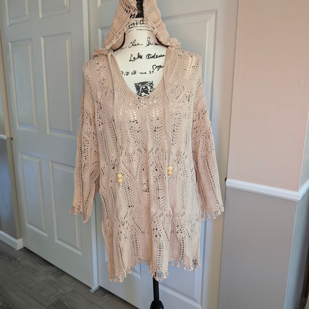NWT Free People Sand Dollar Crochet Tunic